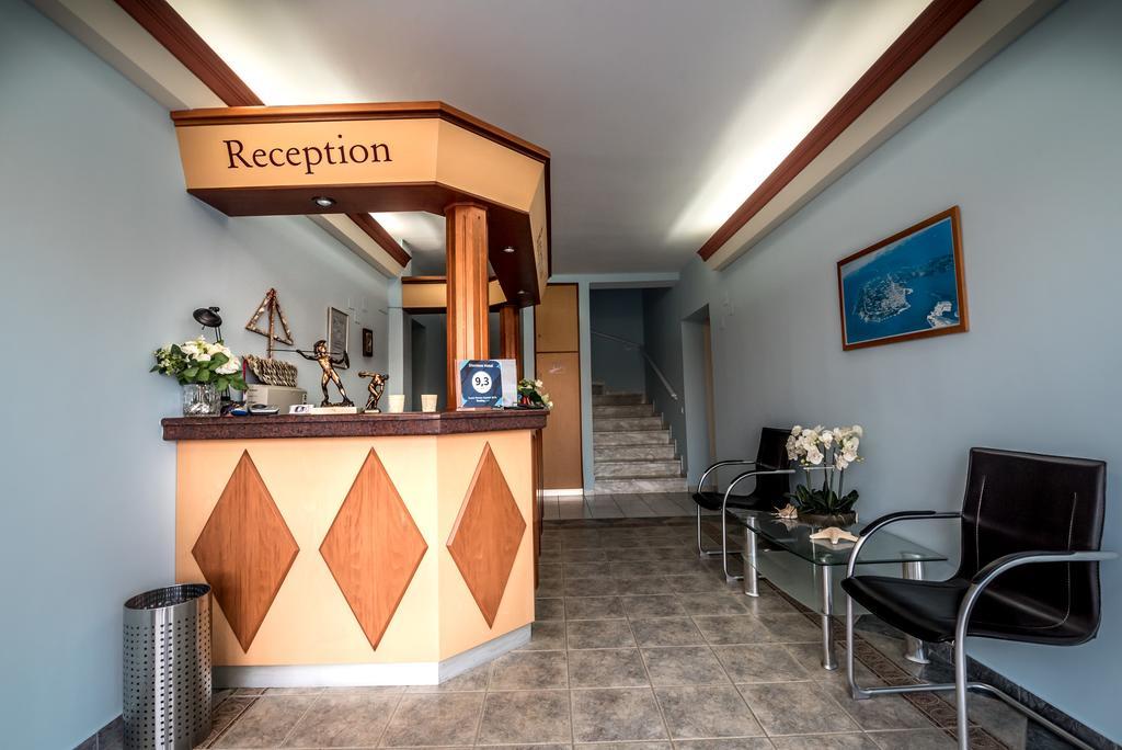Dionisos Hotel Mytikas  Buitenkant foto