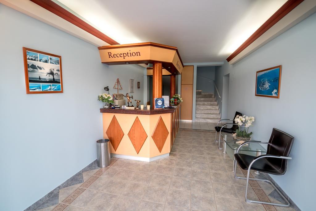 Dionisos Hotel Mytikas  Buitenkant foto