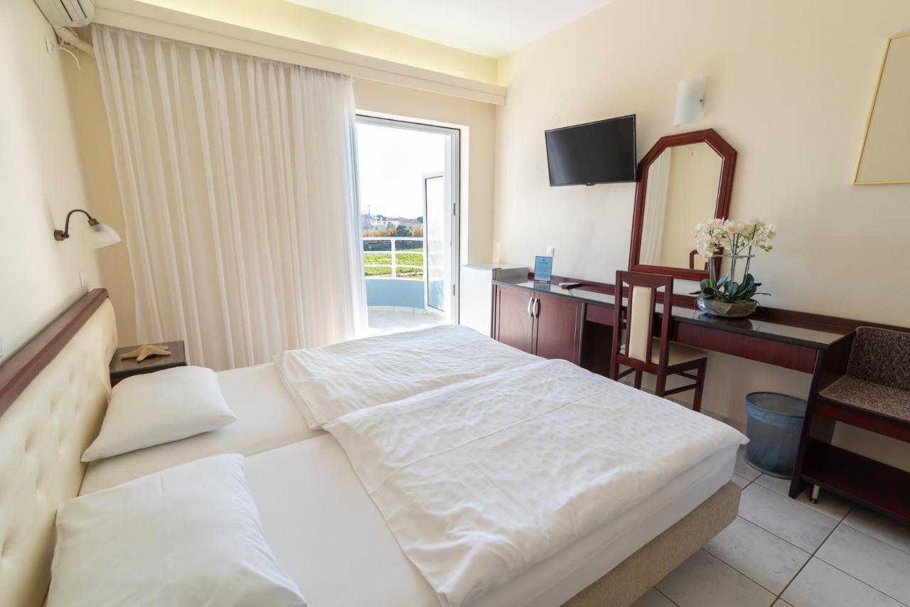 Dionisos Hotel Mytikas  Buitenkant foto