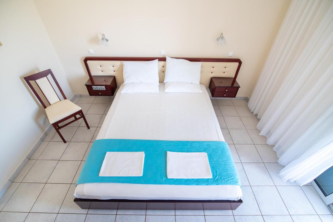 Dionisos Hotel Mytikas  Buitenkant foto